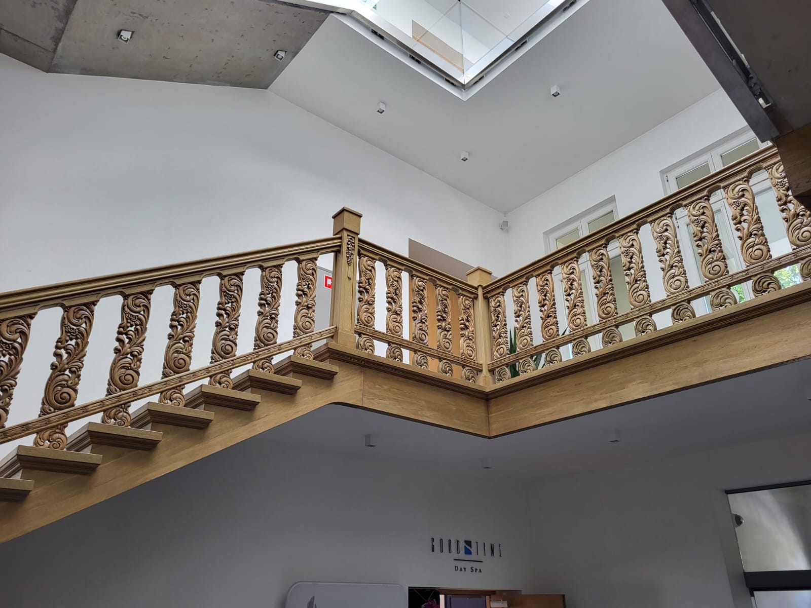 WhatsApp Image 2024-11-04 at 17.46.00 (3)