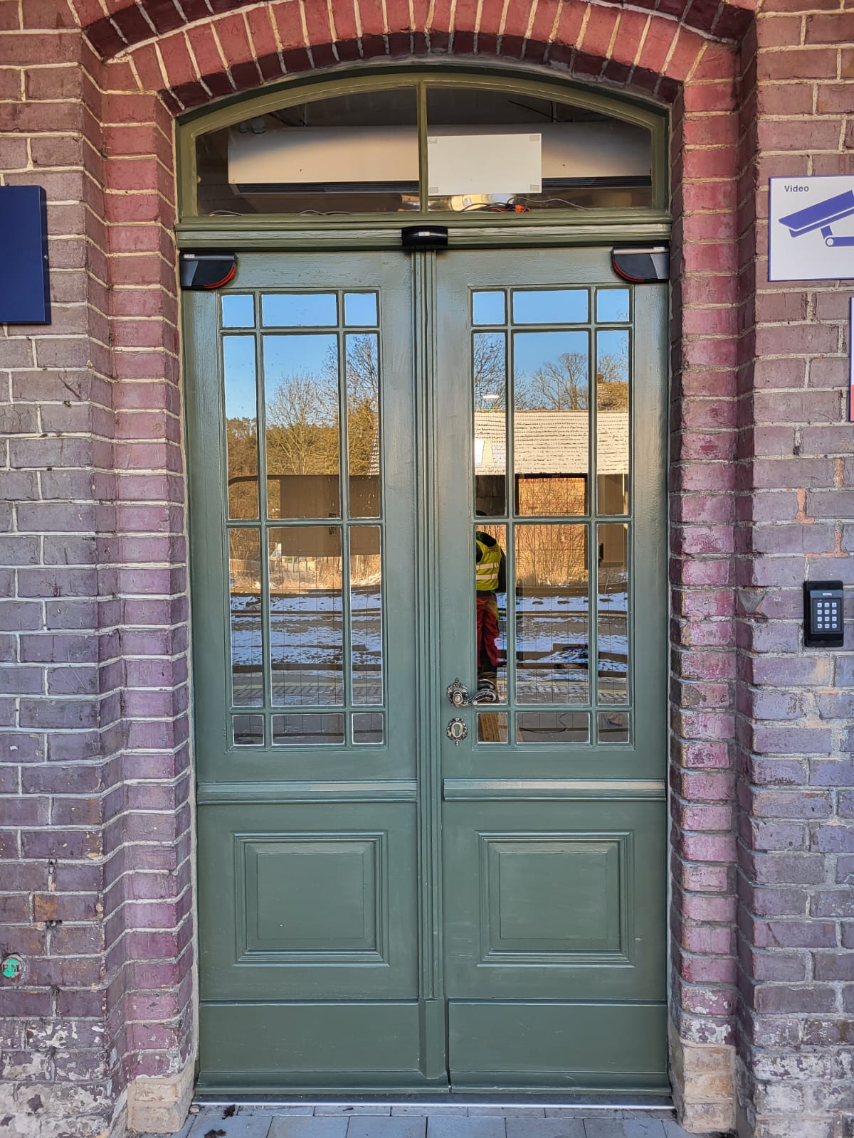 WhatsApp Image 2024-11-04 at 17.53.13 (1)